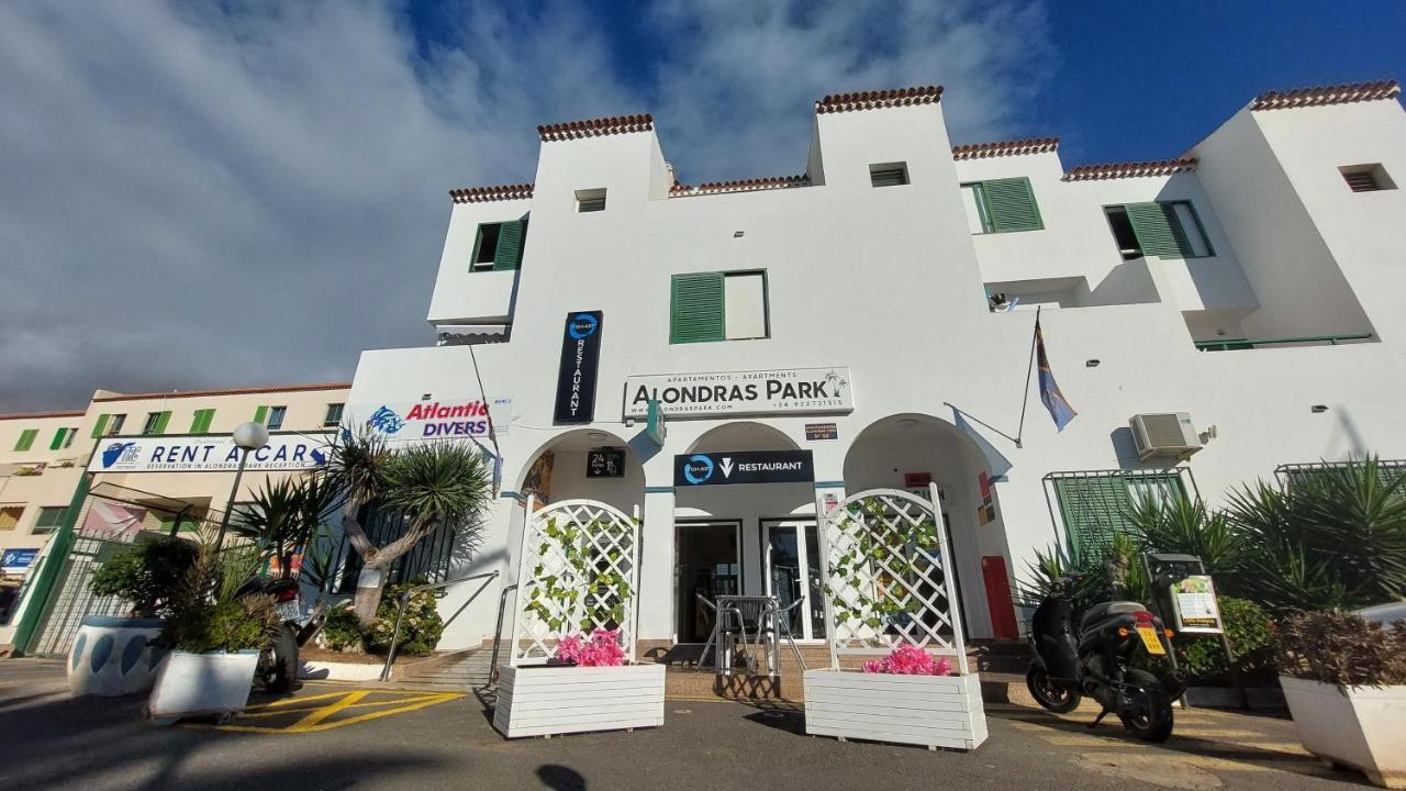 South Tenerife 2 Bedrooms With Sunny Terrace And Amazing Views To Teide And Pool طوستا ديل سيلونثيو المظهر الخارجي الصورة