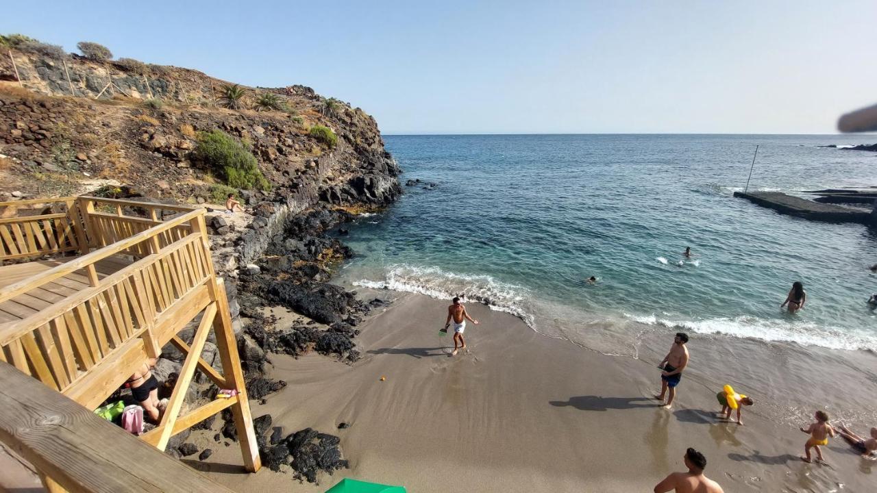 South Tenerife 2 Bedrooms With Sunny Terrace And Amazing Views To Teide And Pool طوستا ديل سيلونثيو المظهر الخارجي الصورة