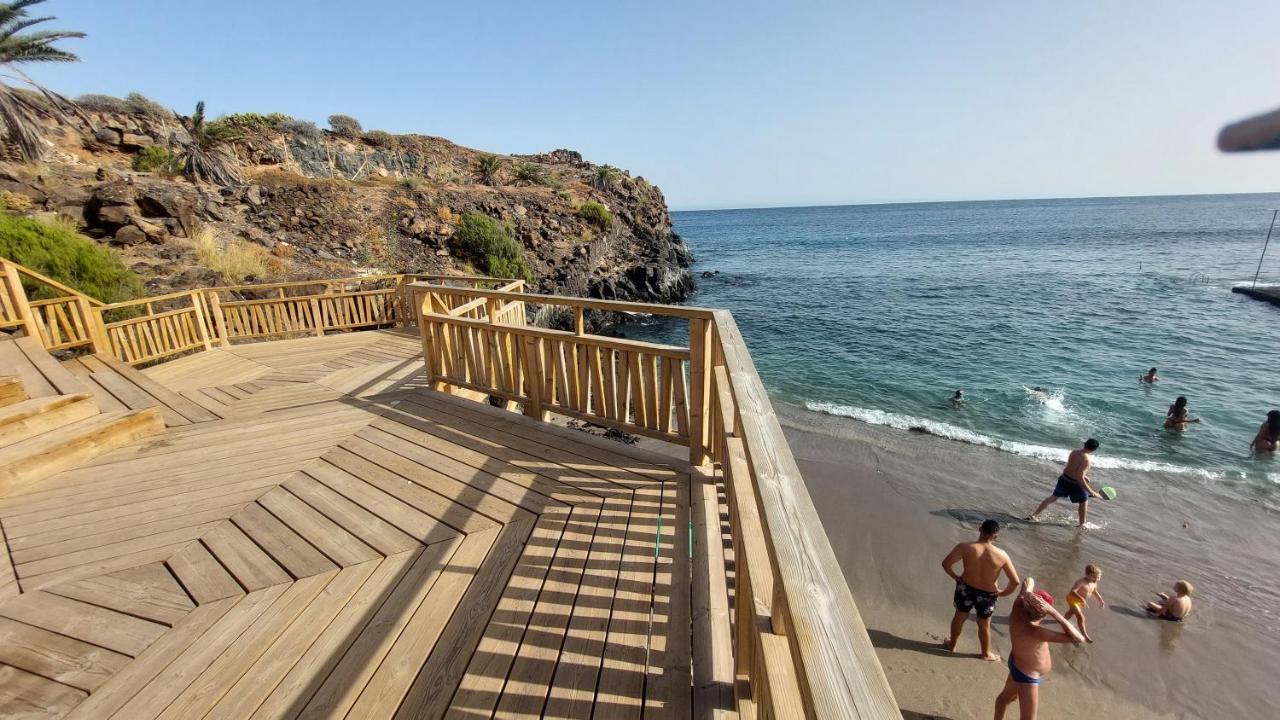 South Tenerife 2 Bedrooms With Sunny Terrace And Amazing Views To Teide And Pool طوستا ديل سيلونثيو المظهر الخارجي الصورة